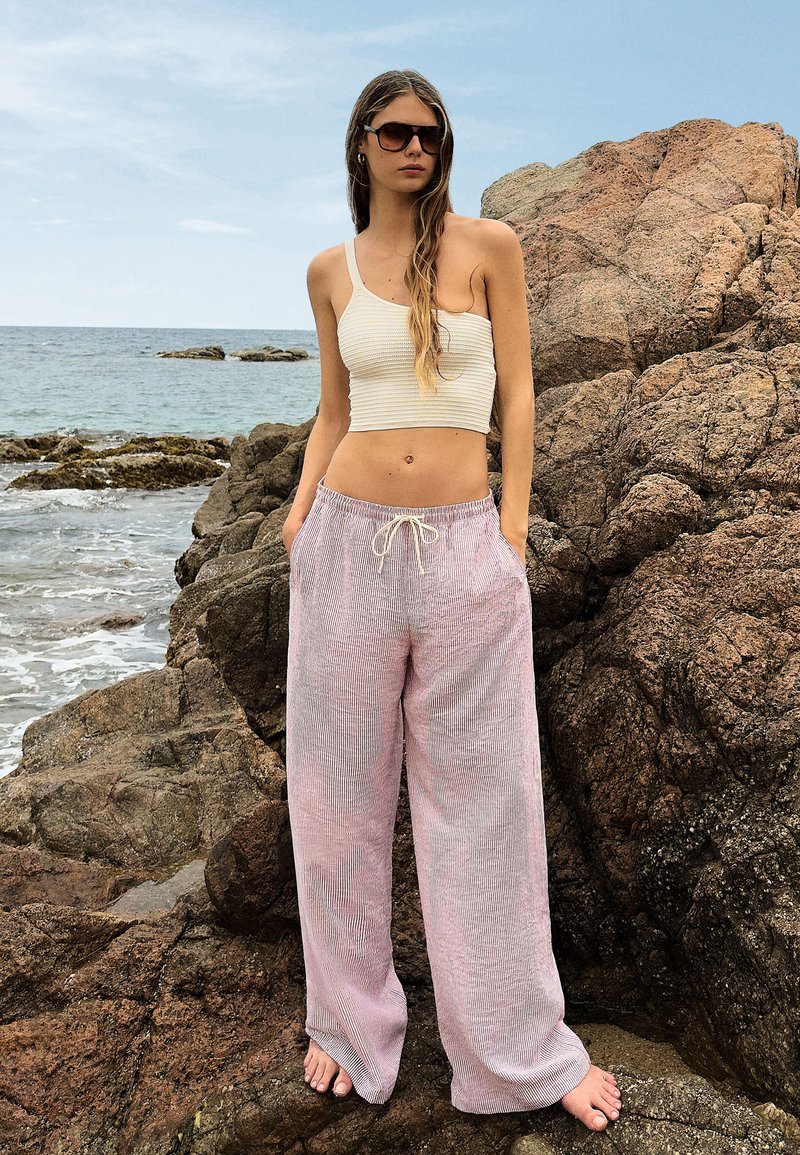 Bershka - RUSTIC - Pantalon classique - pink, Agrandir