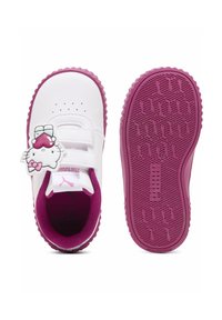 Valkoiset lasten lenkkarit, joissa on pinkki kumipohja, Hello Kitty -kuvio ja tarranauha sulkemiseen. Pintakuvioitu pohja tarjoaa pitoa.