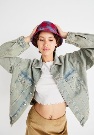 WINTER BUCKET - Hatte - red/blue