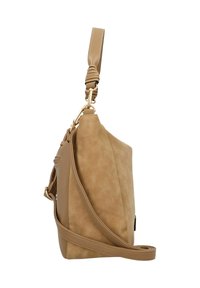 Beige synthetische Handtasche mit glatter Textur, verstellbarem Trageriemen und goldfarbener Hardware. Die Seitenansicht zeigt eine strukturierte, leicht schräg geformte Tasche.