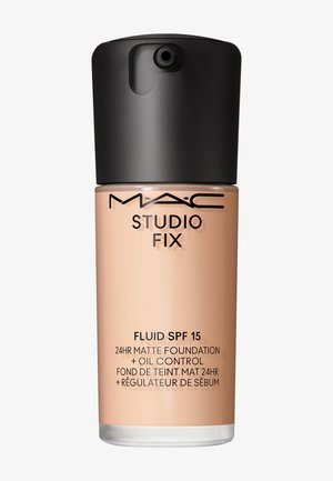 MAC STUDIO FIX FLUID SPF15 OIL CONTROL - Foundation - n4.5