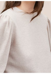 Mango Sweter