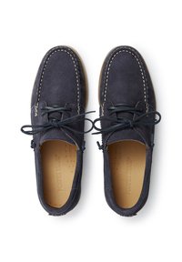 Navy Wildlederschuhe mit runder Spitze, Schnürdesign, kontrastierenden weißen Nähten und Gummisohle; glattes Innenfutter.