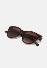 Fossil FOS 3172/S - Ochelari de soare - havana