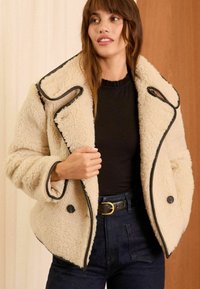Love & Roses REGULAR FIT - BORG - Fliisjakk - cream
