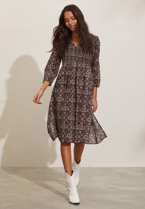 EMMANUELLE - Vapaa-ajan mekko - deep navy