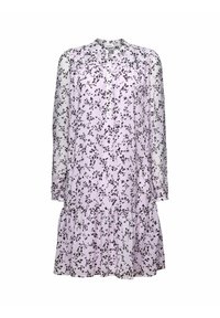 Vestido floral púrpura con mangas largas, tejido ligero, cuerpo plisado, tapeta de botones y dobladillo con volantes. Presenta un patrón de hojas dispersas.
