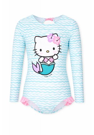 Długi rękaw, jasnoniebieski strój kąpielowy z białym wzorem fal oraz grafiką syrenki Hello Kitty z różowym kwiatem i różowymi falbankami.