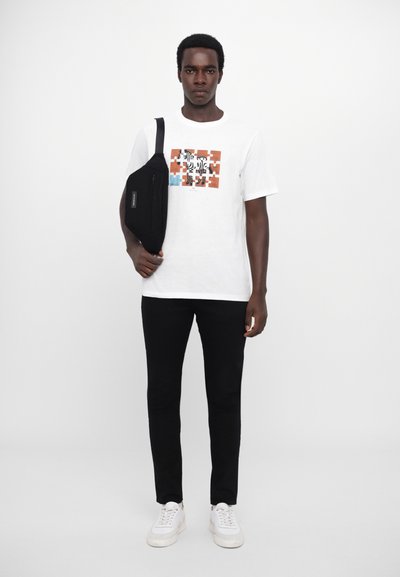 PS Paul Smith JIGSAW ZEBRA - T-shirts med print - white