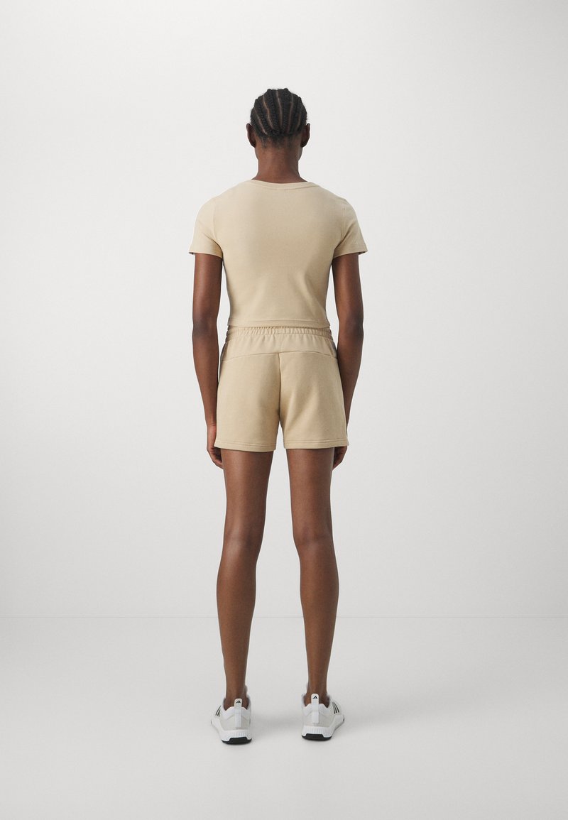 adidas linear essential t shirt shorts set