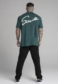 SIKSILK SCRIPT  - T-shirts print - green