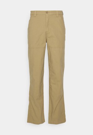 DOCKERS UTILITY PANT UNISEX - Egyenes szárú farmer - harvest gold