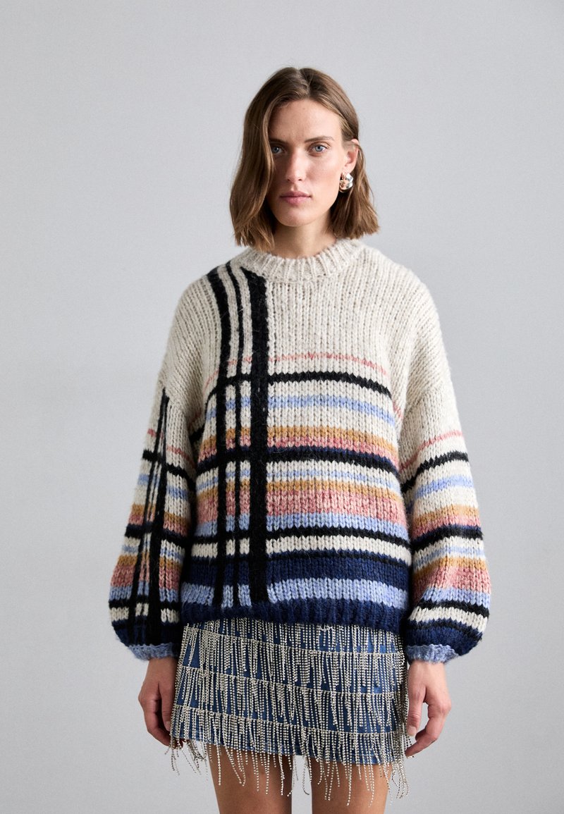 MUNTHE TAFFIE - Striktrøje - ivory