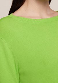 Motivi Svetr - green