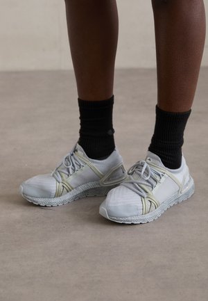 ASMC ULTRABOOST 20 - Road running shoes - clear onix/willow grey/silver-coloured