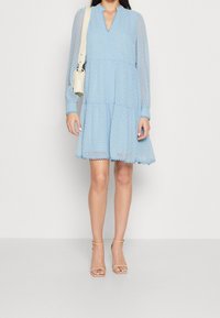 YAS Vardagsklänning - blue