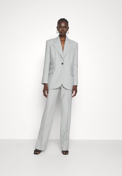 Materiel BUTTON BOXY - Κοντό παλτό - cloud grey