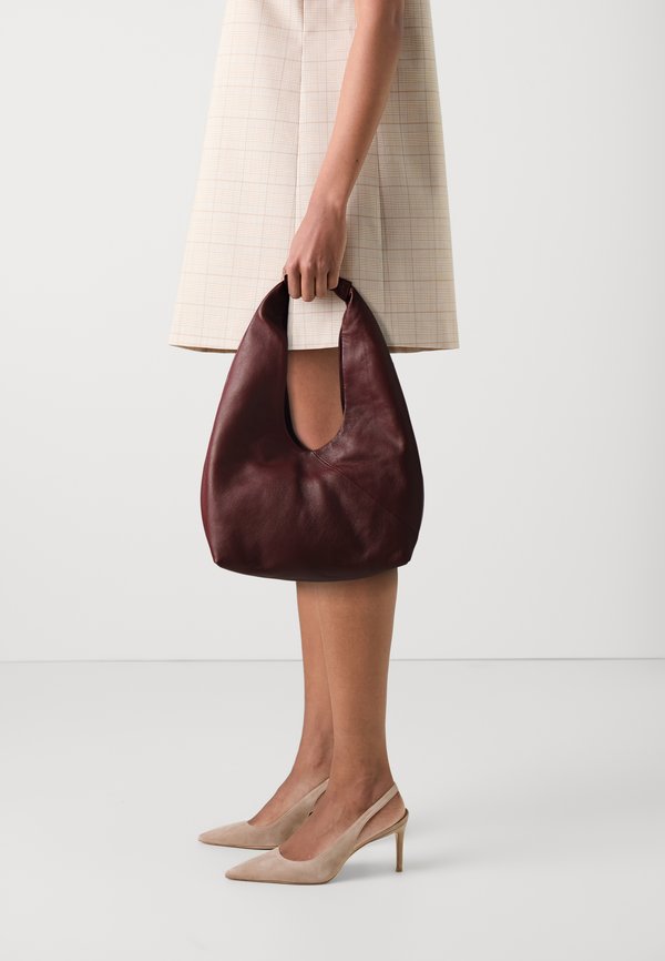 PUFF-Y - Handbag - bordeaux