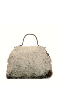 Borsa in pelliccia sintetica grigio chiaro con una texture morbida, dotata di una robusta maniglia color beige e una chiusura a zip per una conservazione sicura.