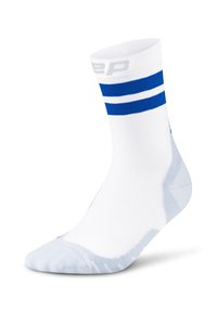 Calza sportiva bianca con due strisce orizzontali blu vicino alla parte superiore e zone rinforzate per le dita e il tallone in grigio chiaro.