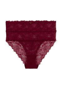 Culotte en dentelle d'un profond bordeaux avec un motif floral. Présente une taille festonnée et une texture délicate, offrant une apparence semi-transparente.