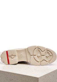 Lloyd Ankle Boot - beige