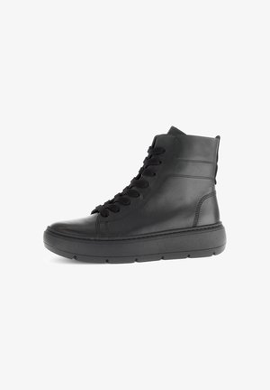 Schwarze High-Top-Sneaker aus Leder mit runder Zehenform, flachen Schnürsenkeln und einer dicken Gummisohle mit strukturierten Seiten.