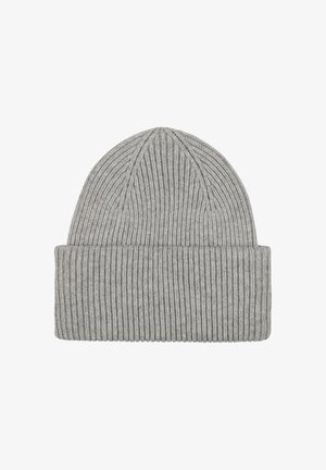 Bonnet en tricot gris avec une texture côtelée, équipée d'un revers, conçu pour la chaleur et un ajustement confortable.
