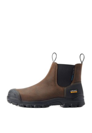 Brun og sort vandtæt arbejdsstøvle med ståltå, trækflapper og robust sål, Ariat-mærkets logo på hælen.
