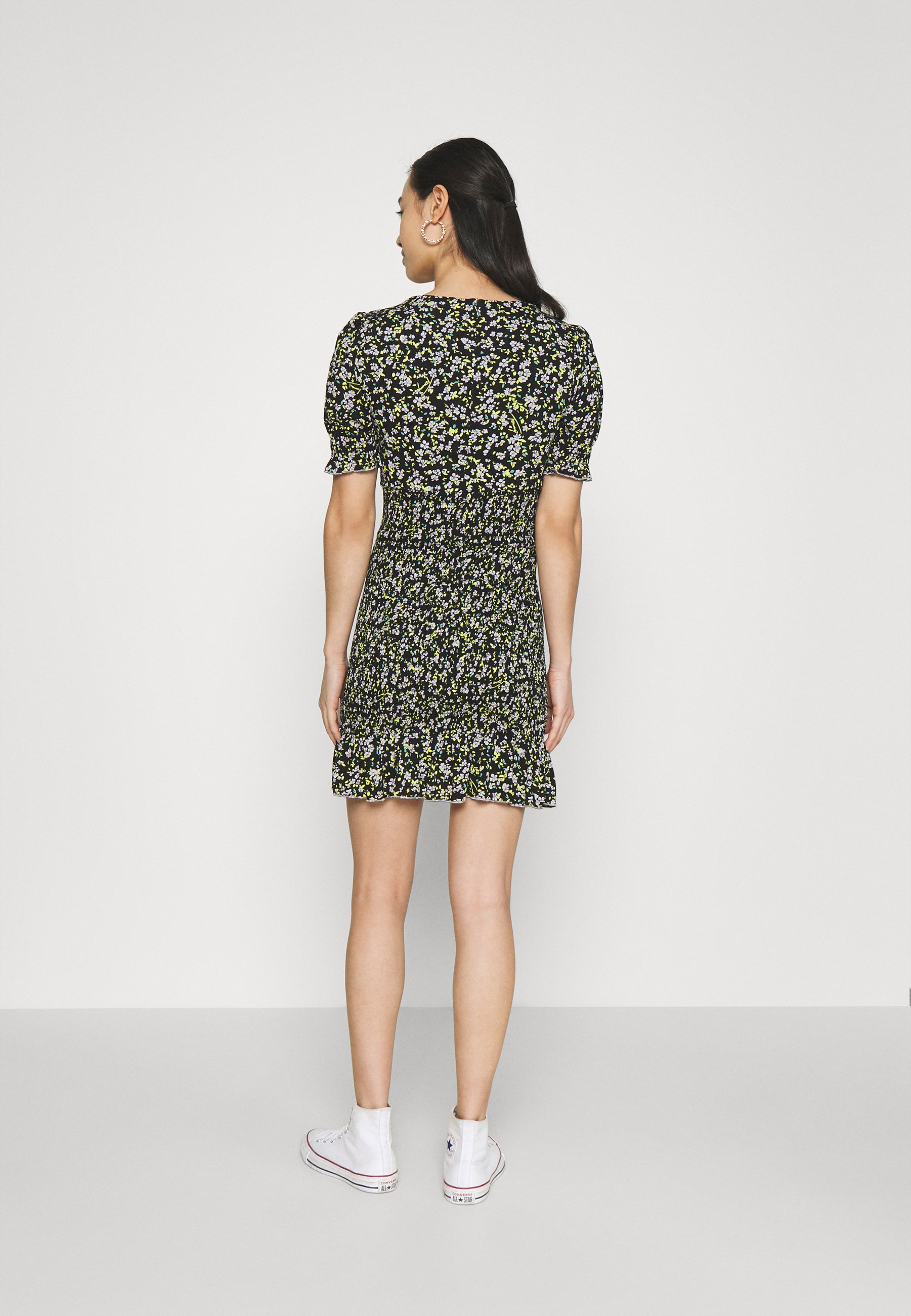 Tommy Jeans SMOCK BODY FLORAL DRESS 