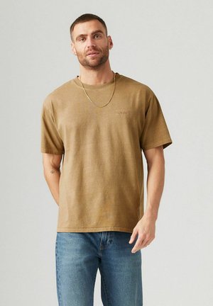 - T-shirt basic