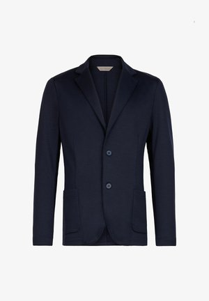 Marinblå skräddarsydd blazer med knapphålsklapp, två knappar och framfickor, uppställd på en vit bakgrund.