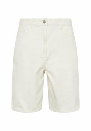 Shorts en denim blanc avec une coupe structurée, dotés de poches avant, d'une fermeture à bouton et d'un ourlet soigné. La texture semble lisse et résistante.