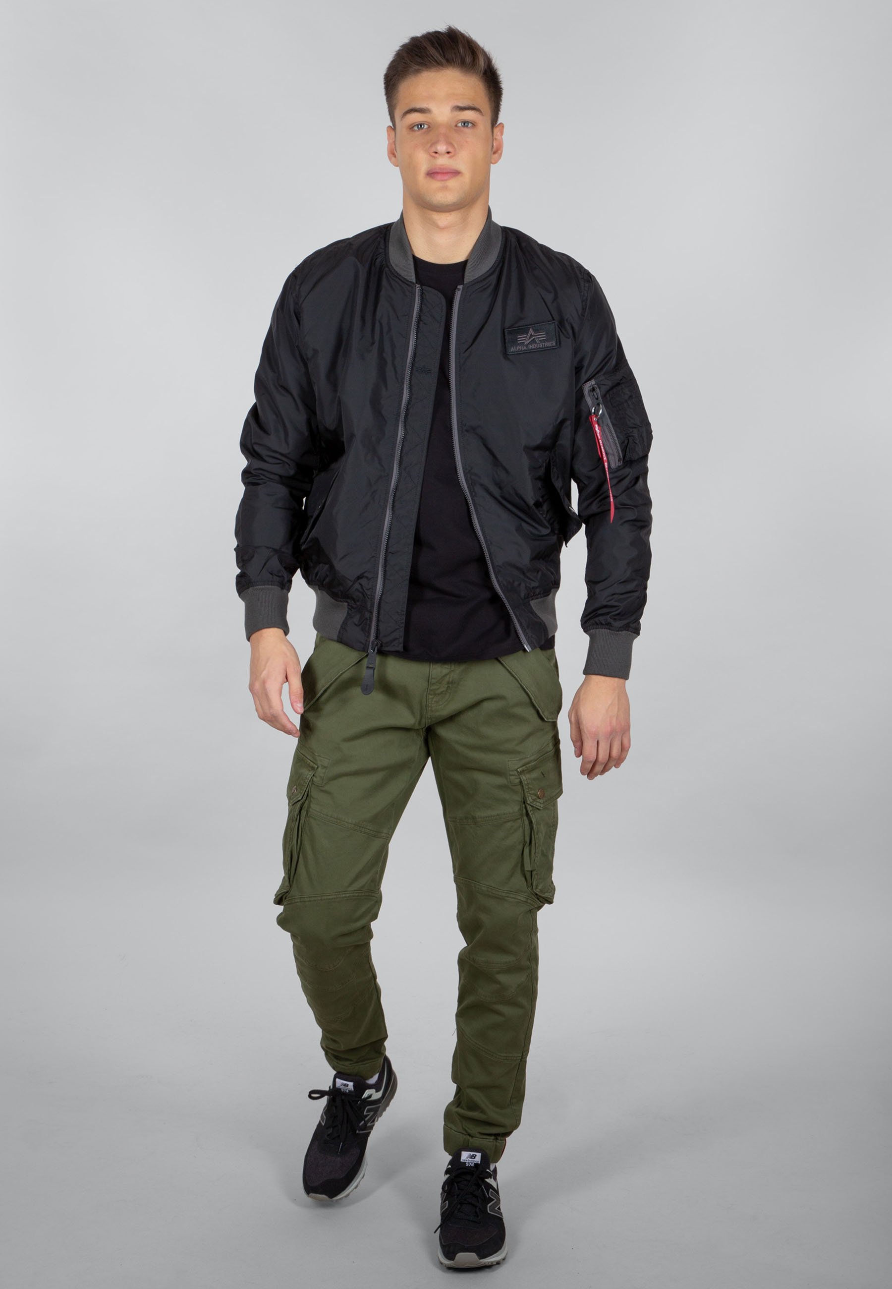 ALPHA COMBAT CARGO PANTS オリーブグリーン Alpha Industries COMBAT - Cargo trousers - dark olive/dark