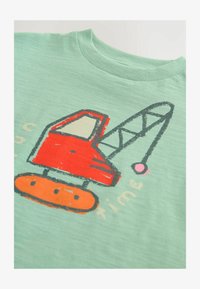 Unselected, blue transport digger