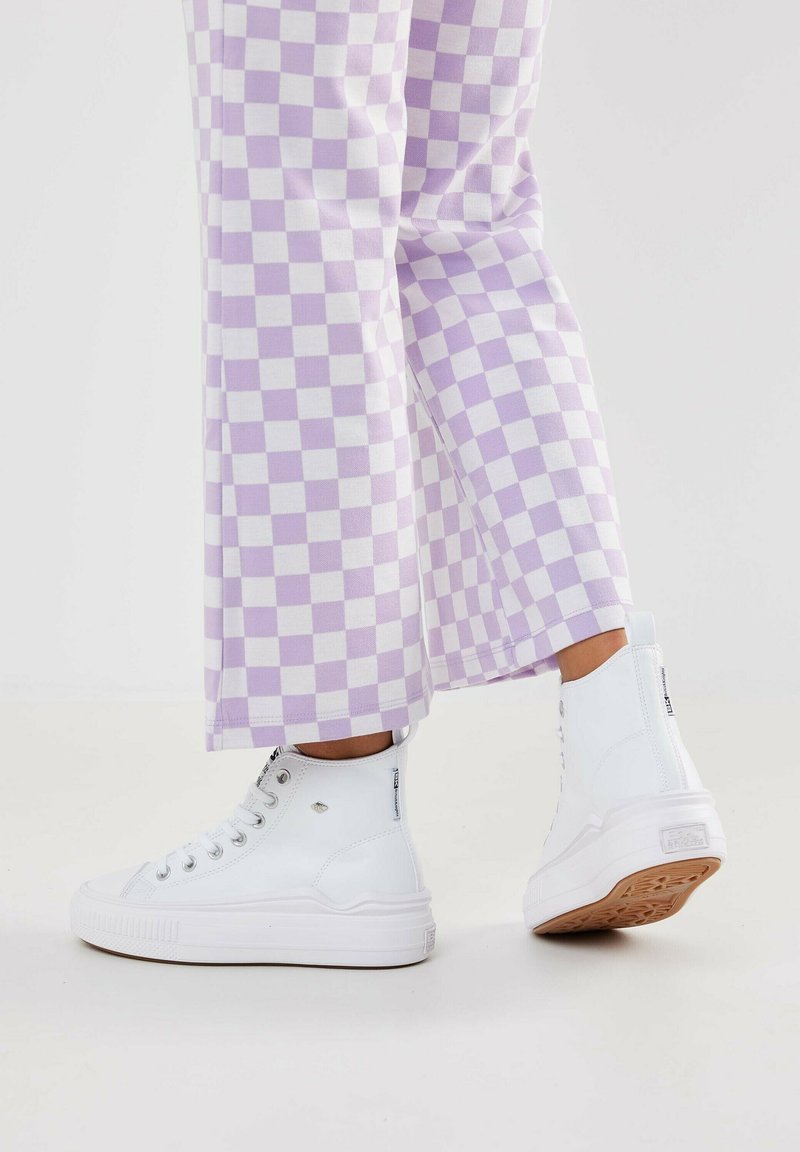 Sneakers British Knights | Made in Paradis