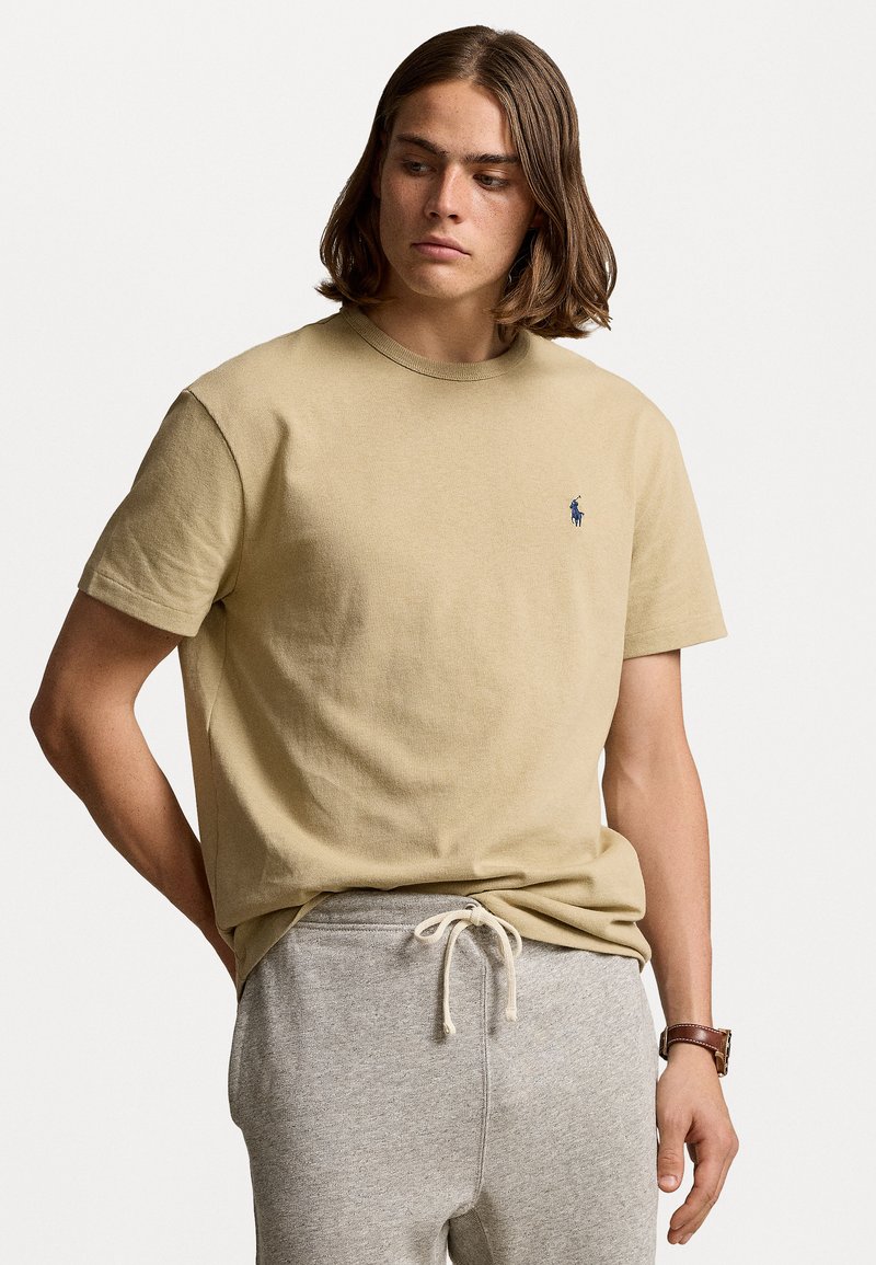 Polo Ralph Lauren CLASSIC FIT HEAVYWEIGHT JERSEY T-SHIRT - Paprasti marškinėliai - classic khaki