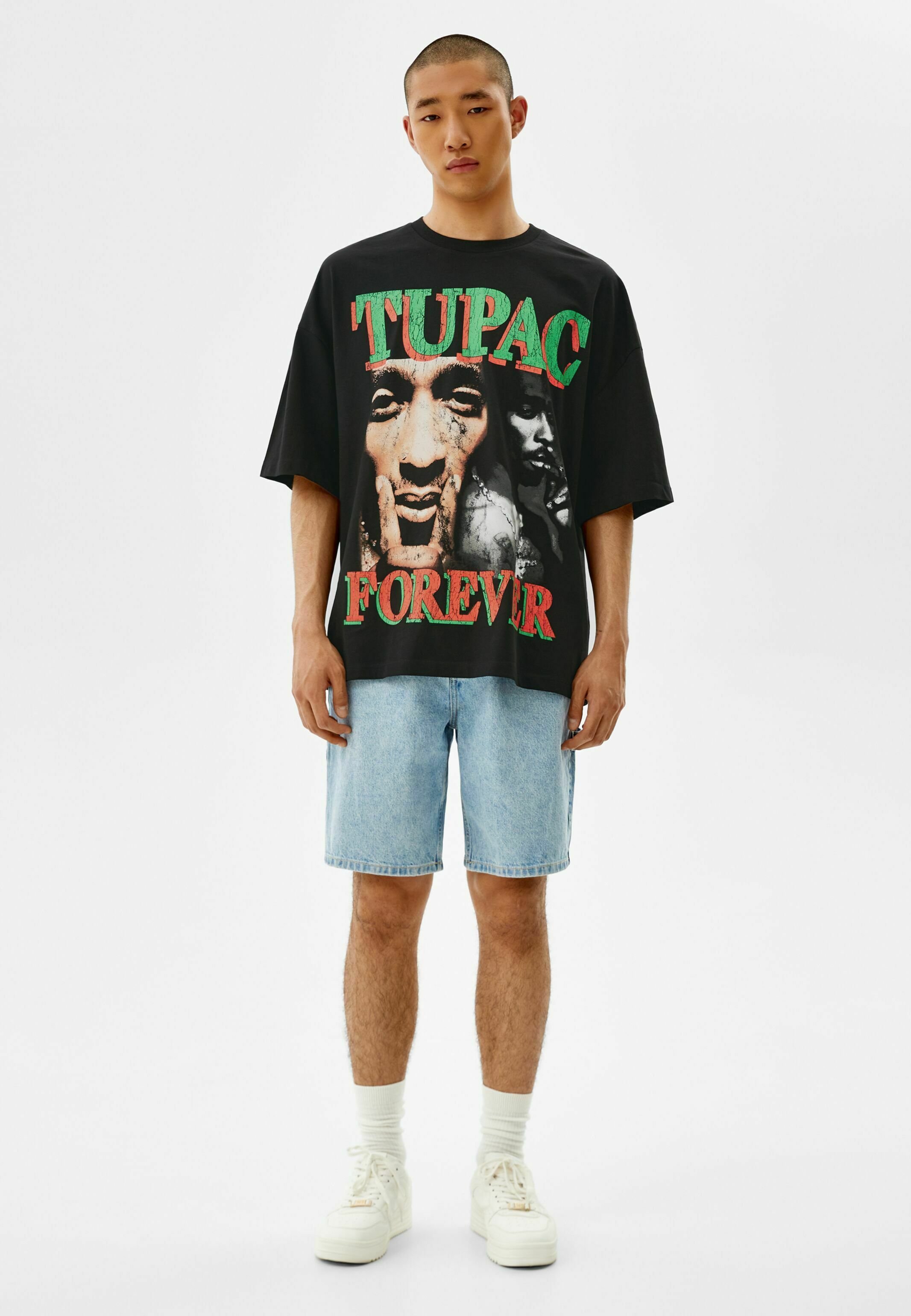 Bershka EXTRALOOSE TUPAC - T-shirt basic - black/zwart - Zalando.nl