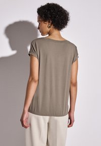 Street One Jednoduché tričko - braun