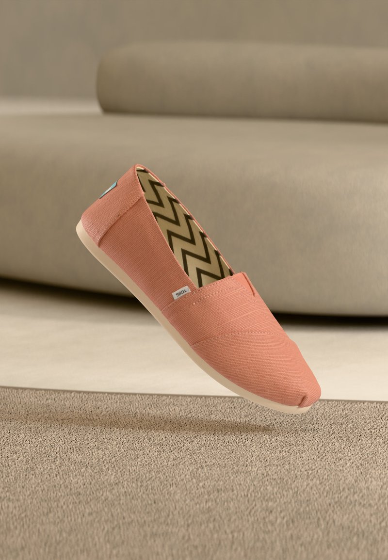 TOMS CLASSIC - Slipper - medium pink/nude - Zalando