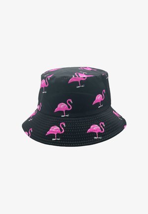 Schwarzer Bucket Hat mit pinkem Flamingo-Druck. Hergestellt aus Stoff mit strukturierter Oberfläche. Verfügt über eine breite Krempe und eine strukturierte Krone.