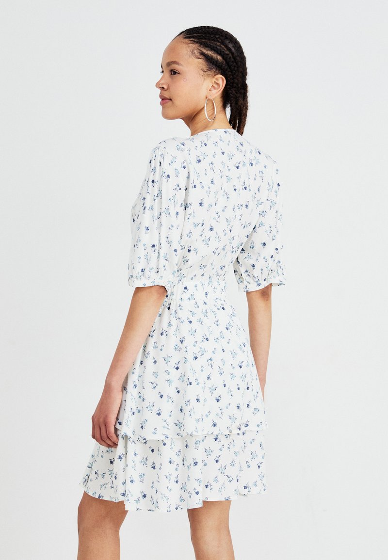 MSCH Copenhagen AMELINA VEALINE 2/4 DRESS - Day dress - aqua haze/white -  Zalando.co.uk