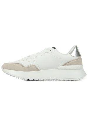 Sneakersy niskie