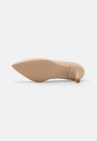Unisa Klasické lodičky - beige