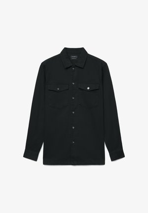 Camicia nera a maniche lunghe in cotone, con chiusura frontale con bottoni, due tasche sul petto e design con collo classico.