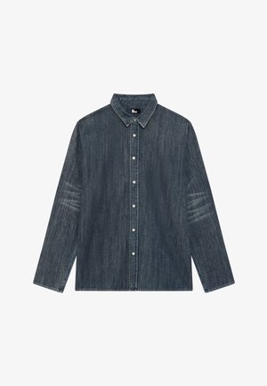 Donker denim shirt met lange mouwen, knoopsluiting aan de voorkant en een kraag met knopen. Heeft een subtiel vervaagd patroon langs de mouwen.