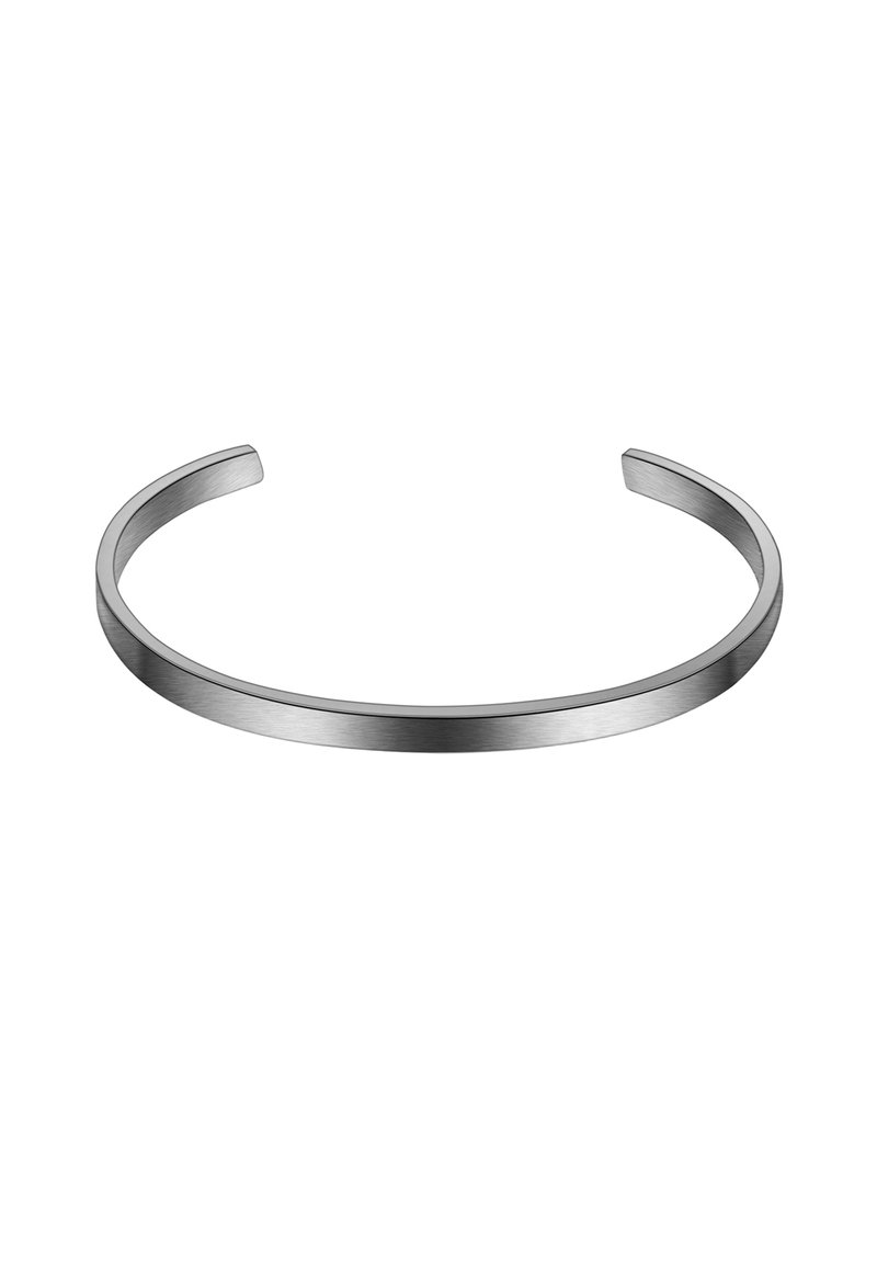 Kümmel, avatud servadega hõbedane metallist käevõru, millel on sile, harjatatud viimistlus, esitatud valge tausta ees.