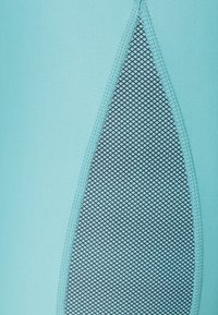 ONLY Play ONPMINGA TRAIN TIGHTS CURVY - Leggingek - porcelain