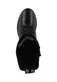 Thumbnail Image 3