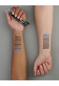 IsaDora PERFECT CONTOUR KAJAL - Eyeliner - black